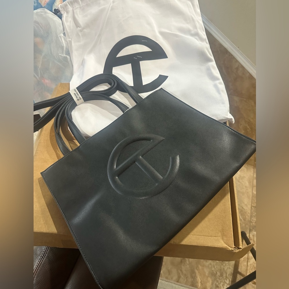 Telfar Shopping bag Medium